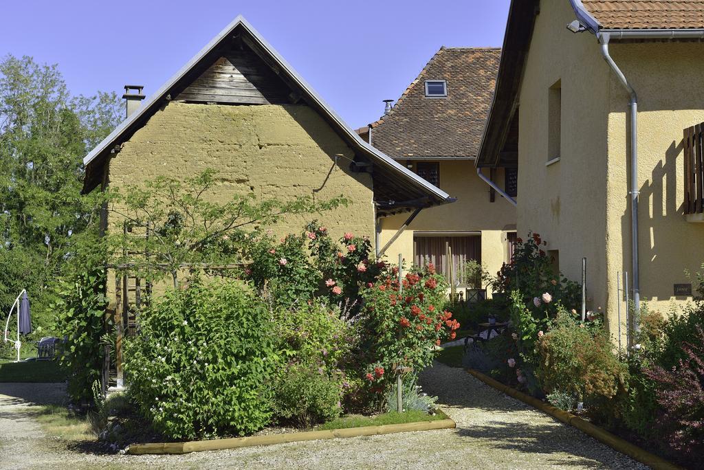 Saint-Genix-sur-GuiersLa Parenthese住宿加早餐旅馆 外观 照片