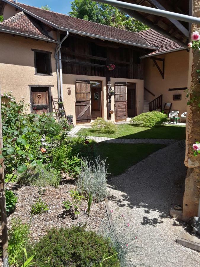 Saint-Genix-sur-GuiersLa Parenthese住宿加早餐旅馆 外观 照片