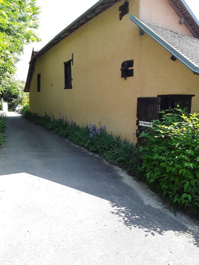 Saint-Genix-sur-GuiersLa Parenthese住宿加早餐旅馆 外观 照片